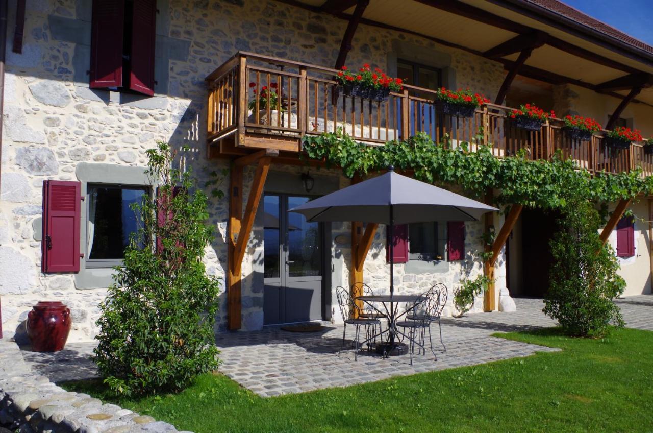 Le Paon Bleu Annecy Poisy Bed & Breakfast Bagian luar foto