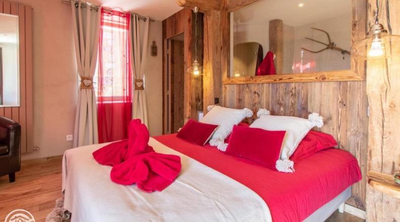 Le Paon Bleu Annecy Poisy Bed & Breakfast Bagian luar foto