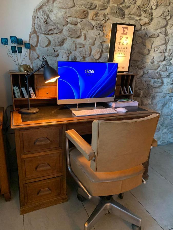 Le Paon Bleu Annecy Poisy Bed & Breakfast Bagian luar foto